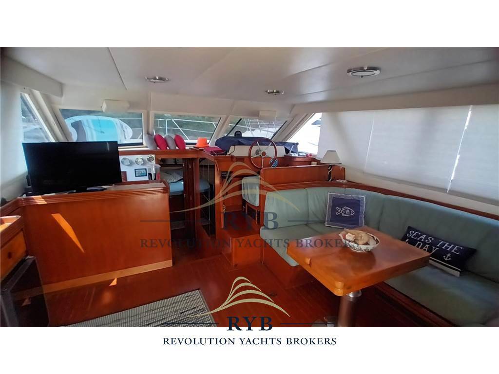 Uniesse marine 42 fly