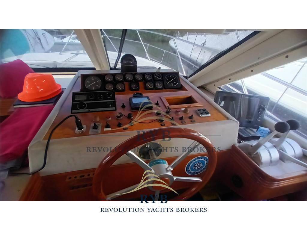 Uniesse marine 42 fly