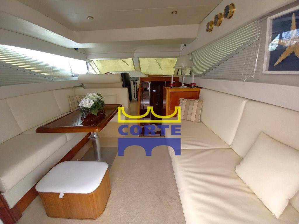 Azimut 37