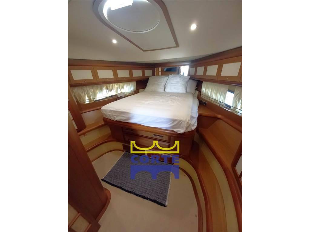 Mochi craft Dolphin 54 suntop