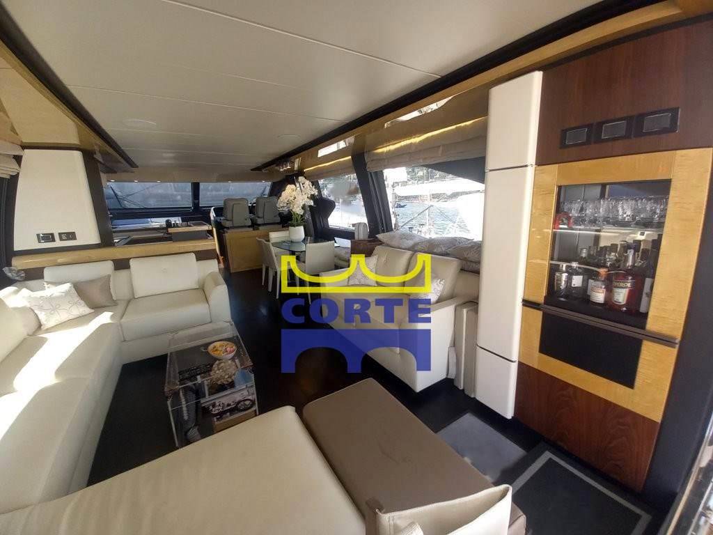 Azimut 72