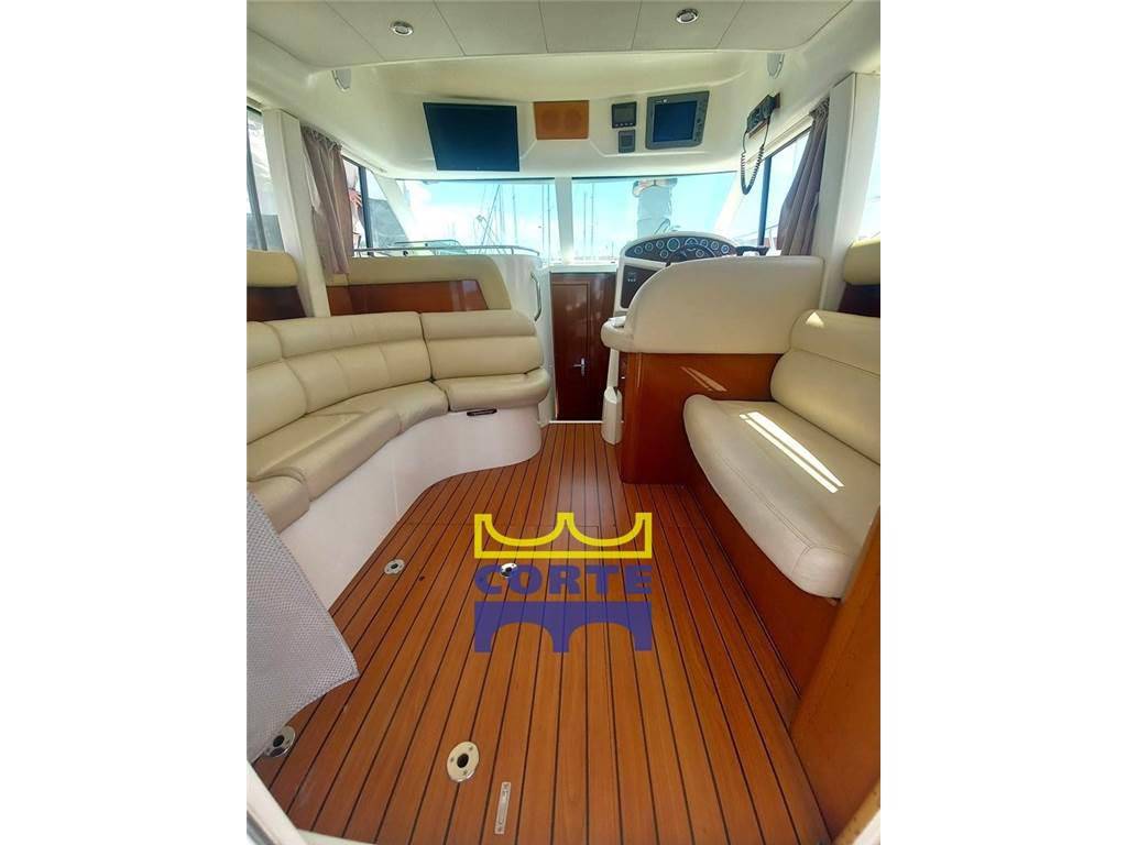 Jeanneau Prestige 32 fly