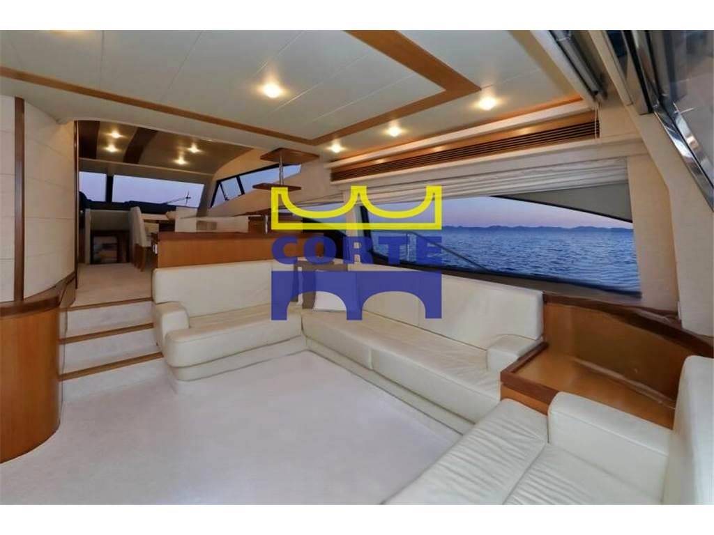 Ferretti yachts 681
