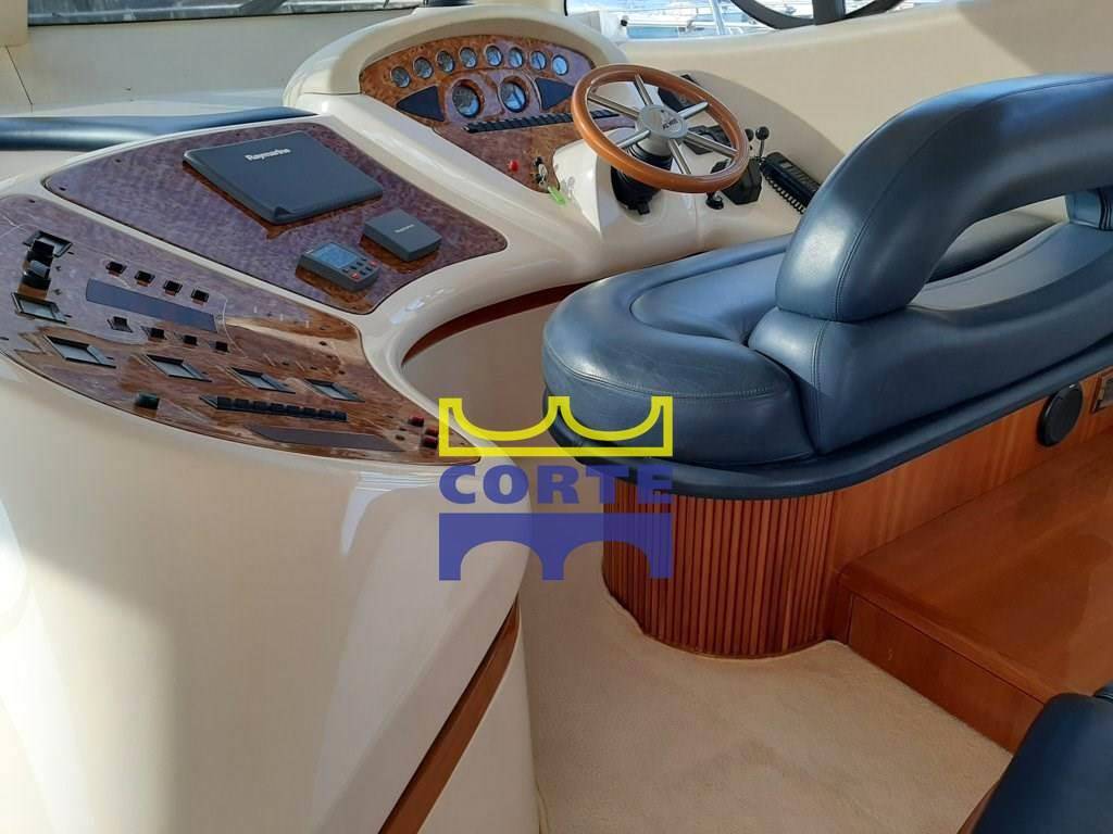 Azimut Az 46