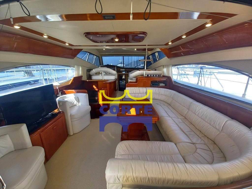 Ferretti yachts 53