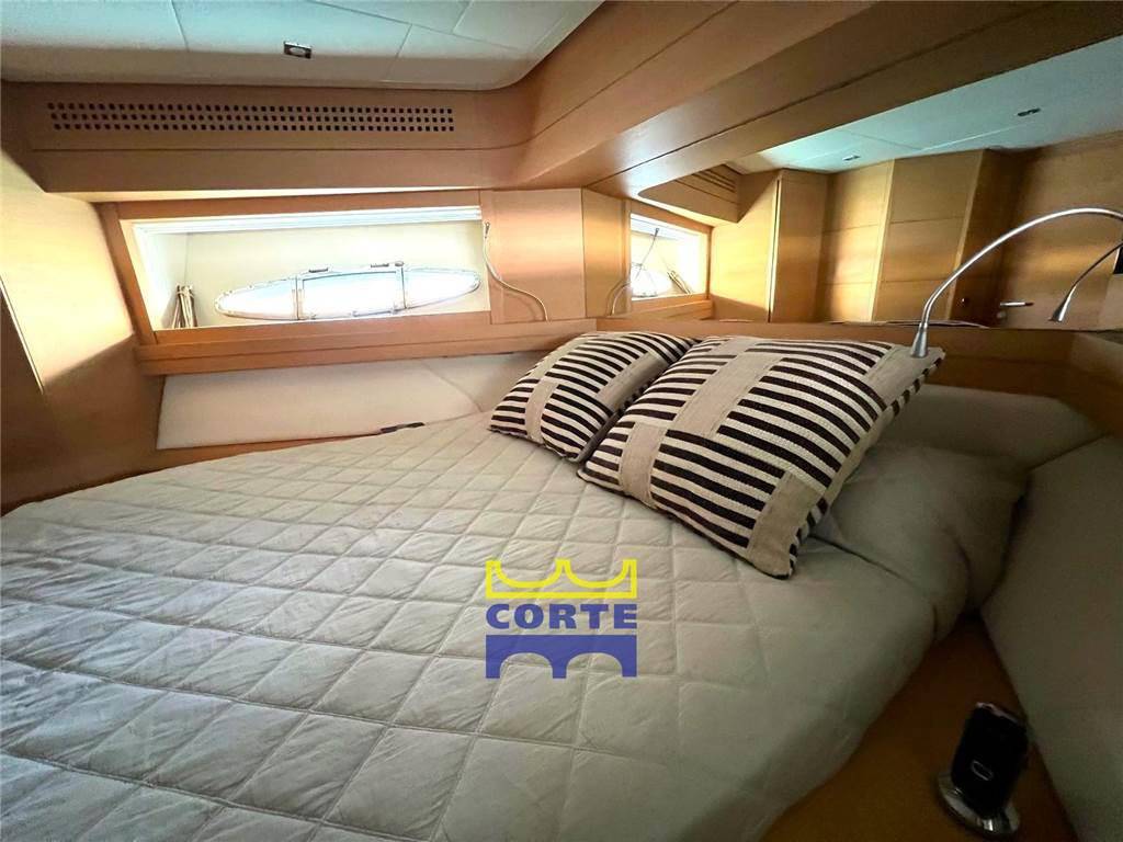 Pershing 80'
