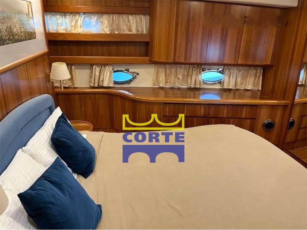 Conam 60 wide body