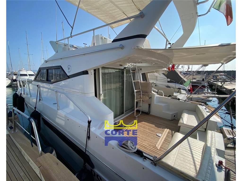 Raffaelli Typhoon fly 38