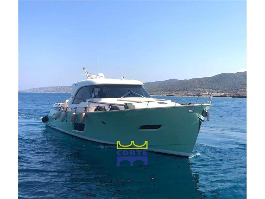 Mochi craft Dolphin 64 sun top immatricolato 2010