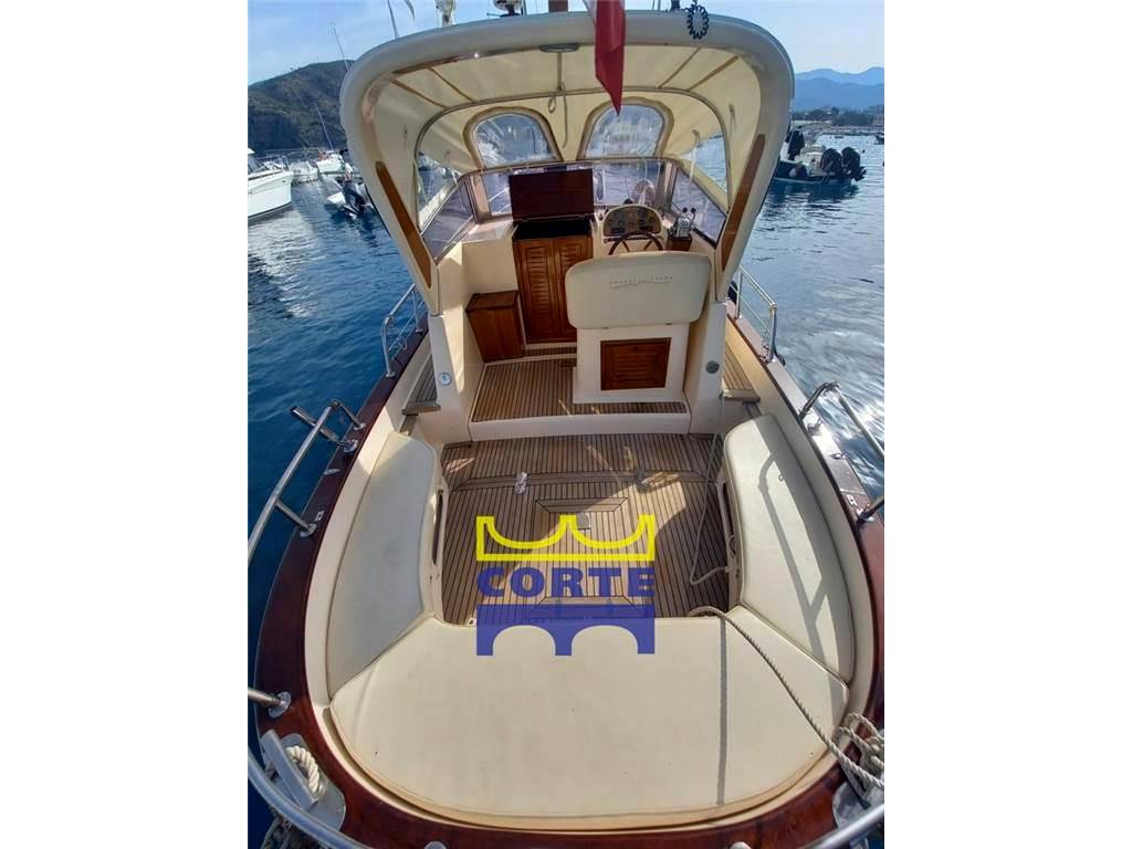 Fratelli aprea 750 cabin