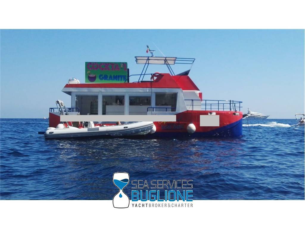 Cantiere navale megaride Ice bar