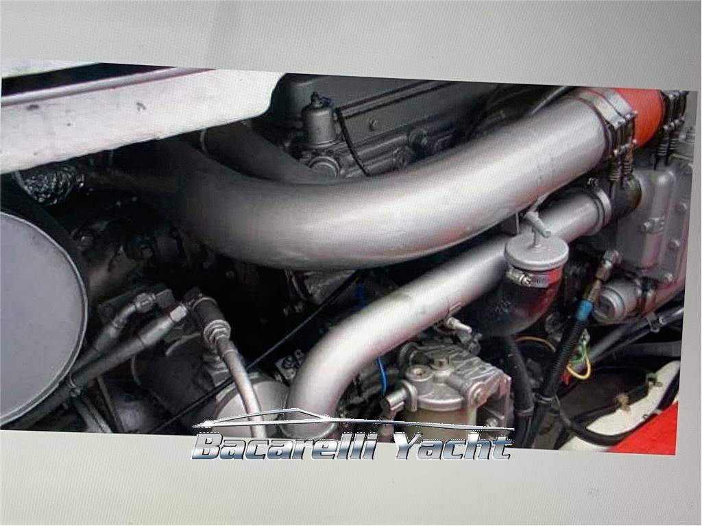 Bertram yacht 38 Trojan express