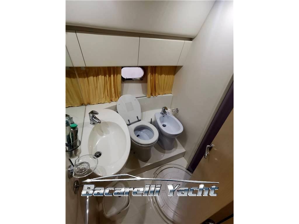 Ferretti 460 fly