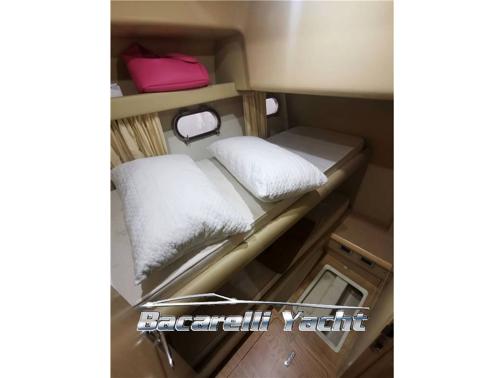 Ferretti 460 fly