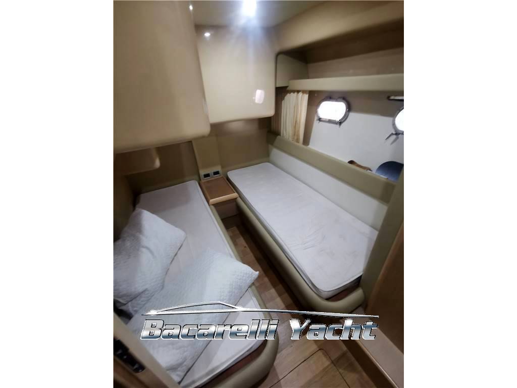 Ferretti 460 fly
