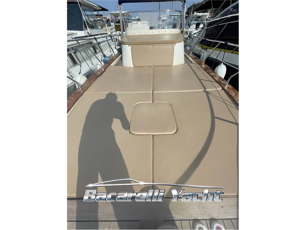 Gozzo parisi Ponza 900 cabin