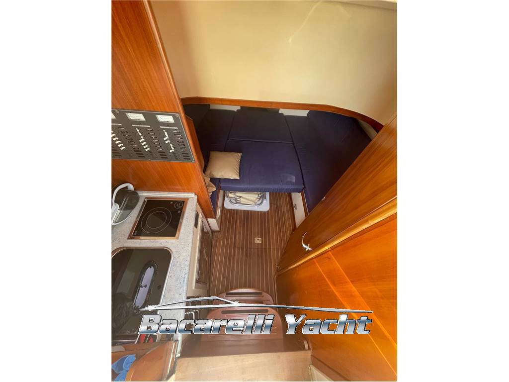 Gozzo parisi Ponza 900 cabin