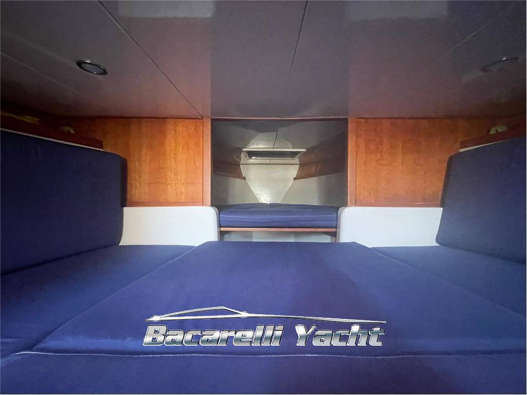 Gozzo parisi Ponza 900 cabin