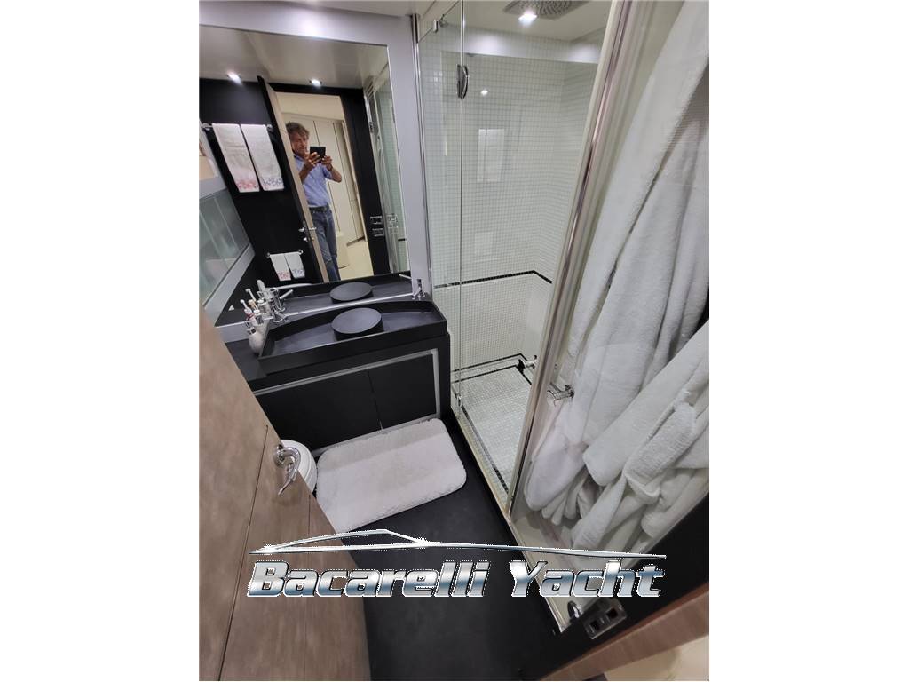 Cantieri adriatico Pershing 72