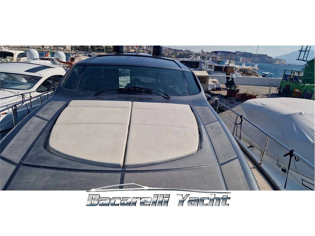 Pershing 62