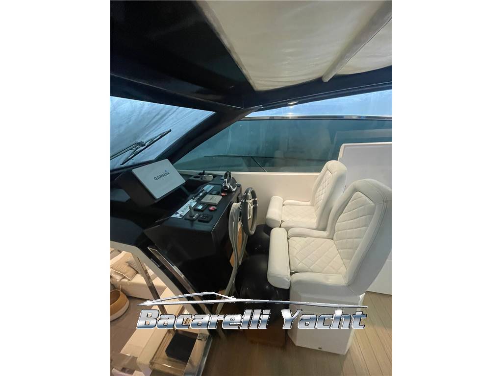 Rio yacht Parana 38