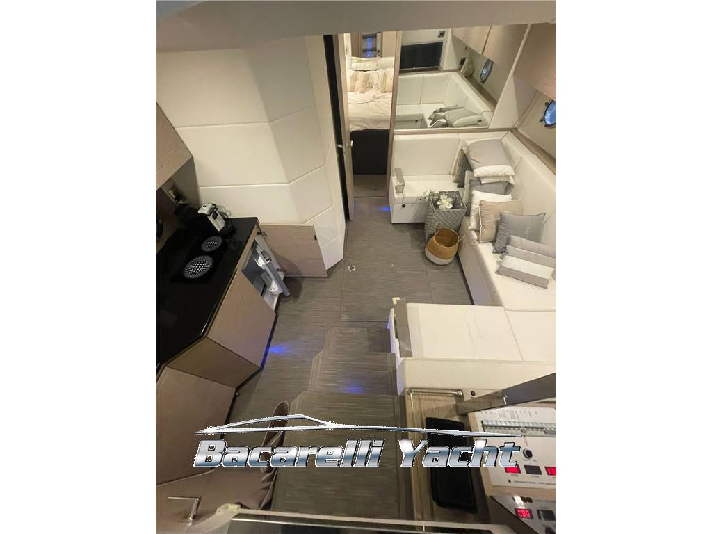 Rio yacht Parana 38