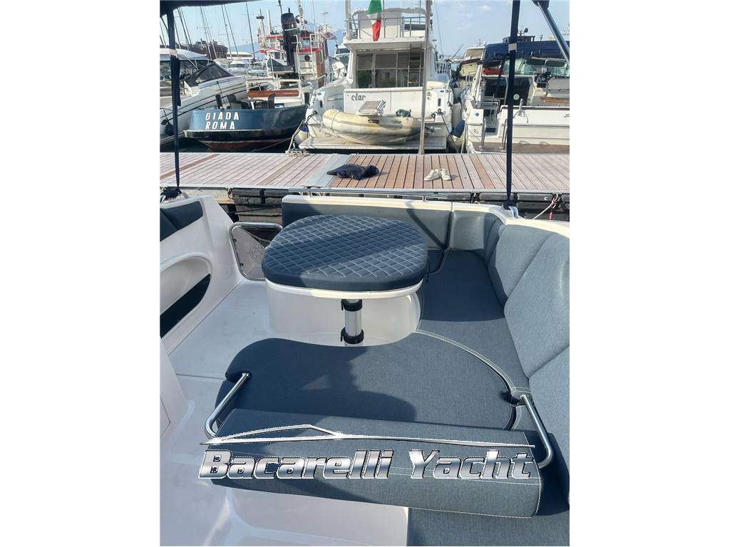Nautica iavarone Iav 28