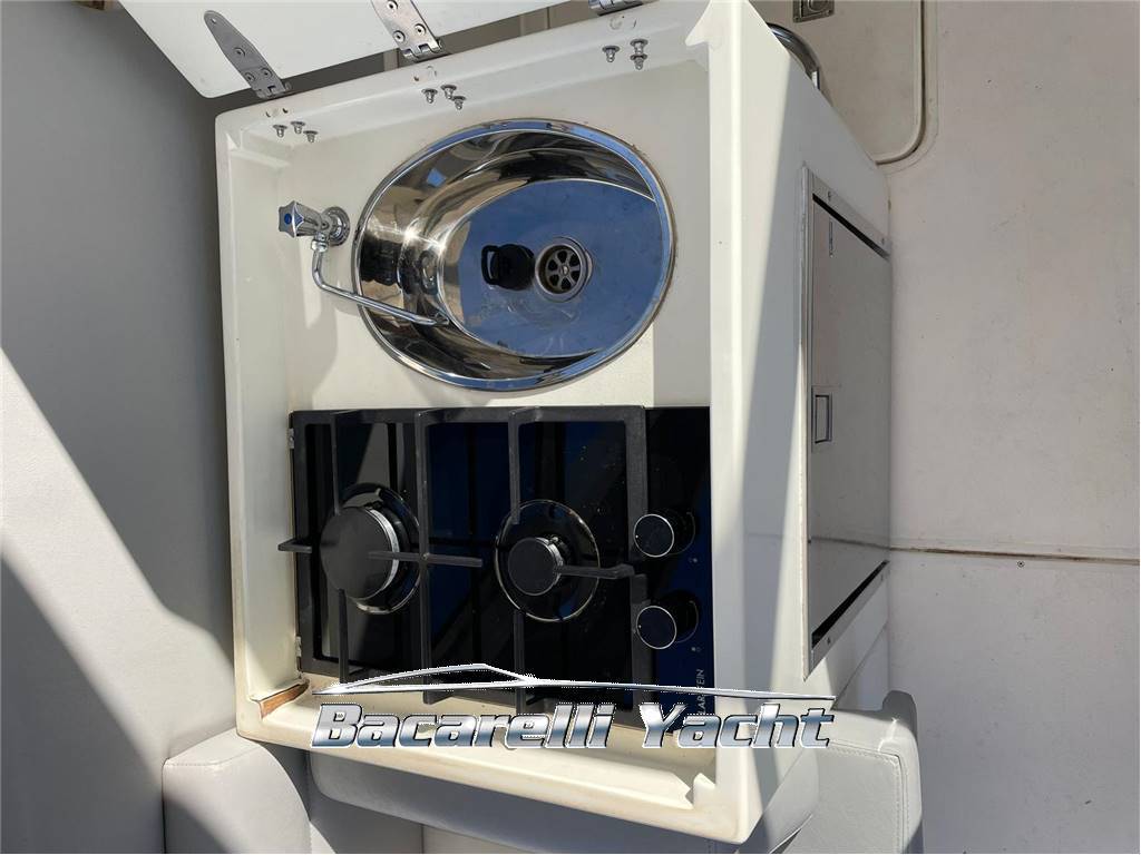 Sunseeker Sanremo 33