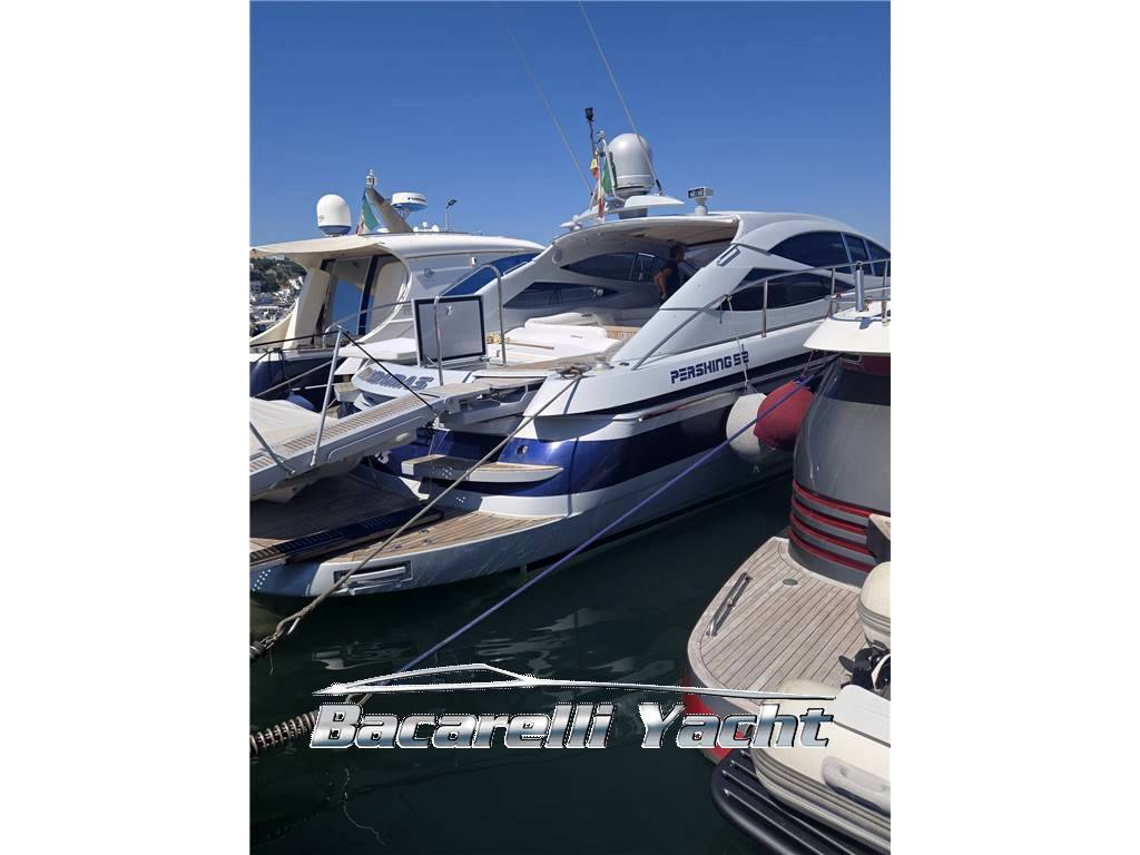 Pershing 52