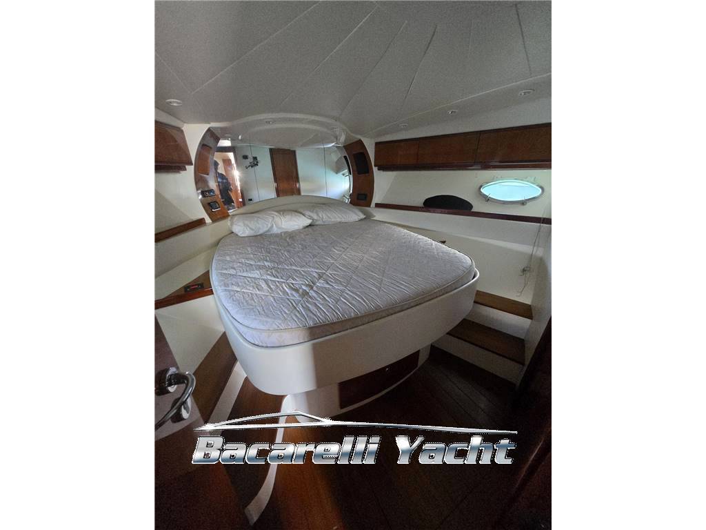 Pershing 52