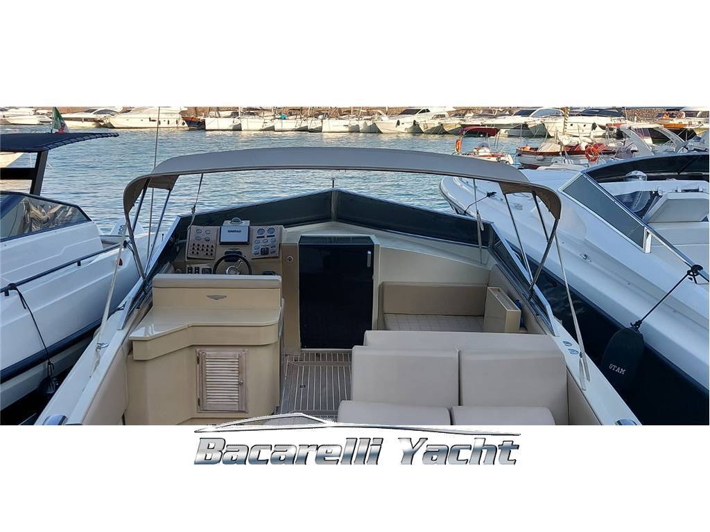 Tornado 38 flush deck