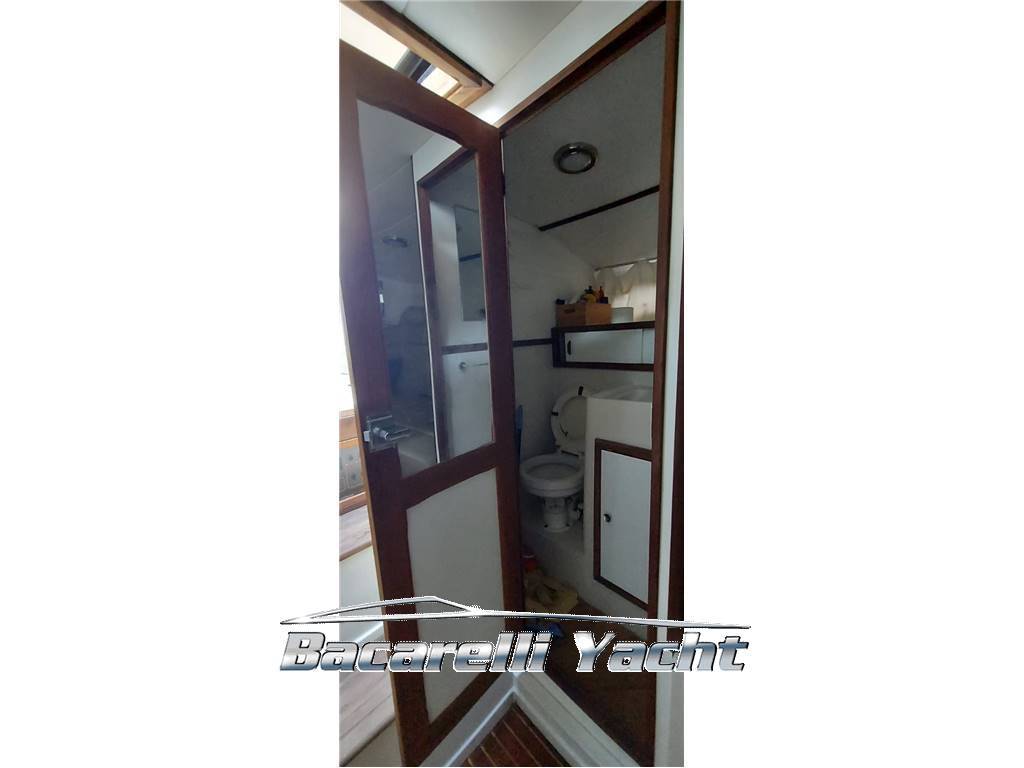 Tornado 38 flush deck