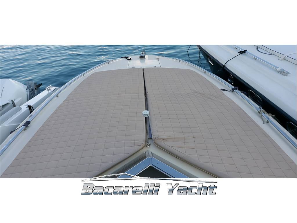 Tornado 38 flush deck