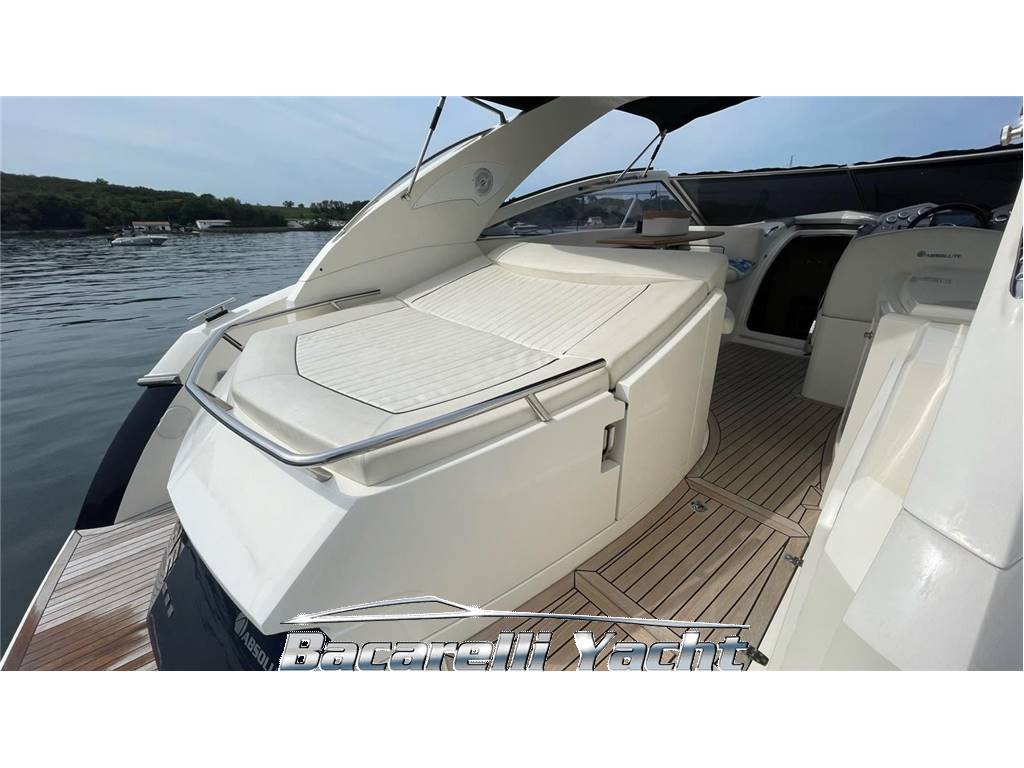 Absolute yacht 39