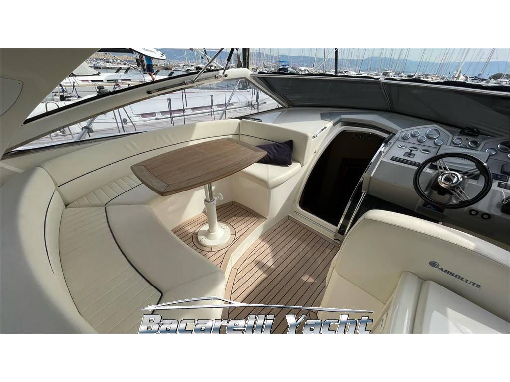 Absolute yacht 39