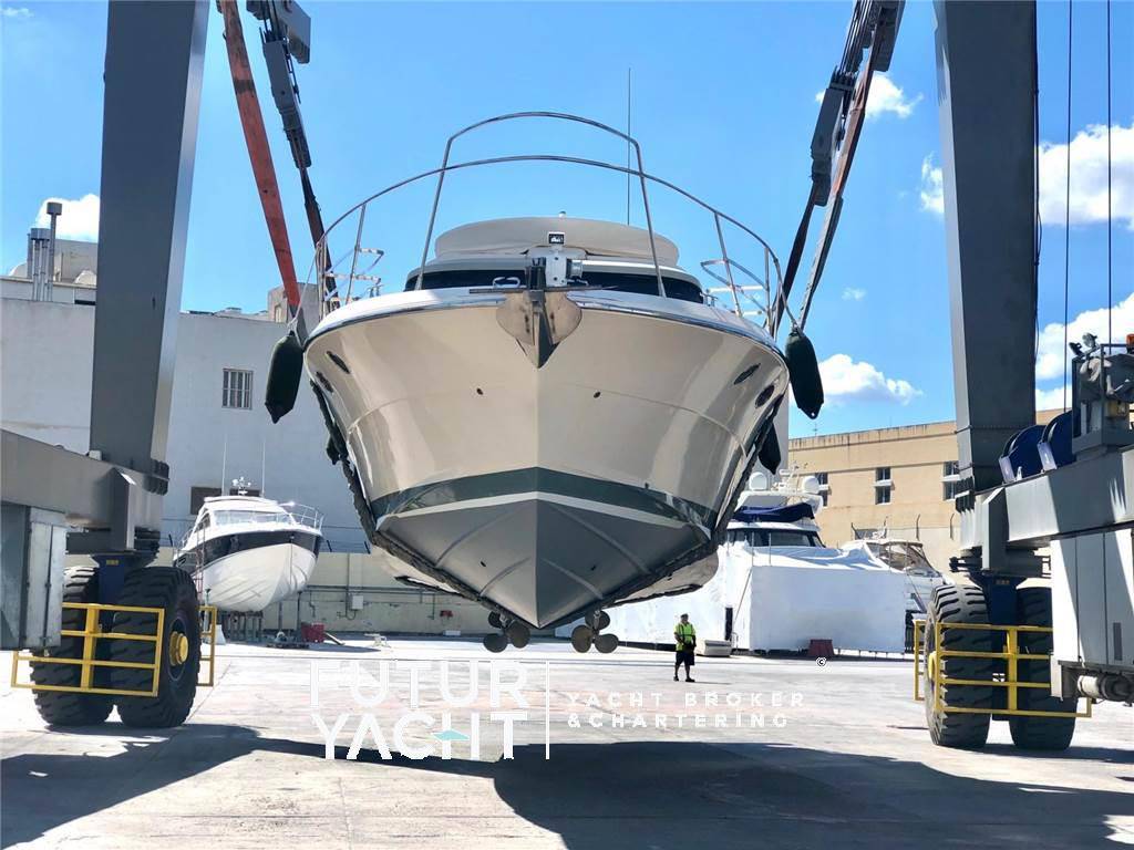 Riva Coral 45