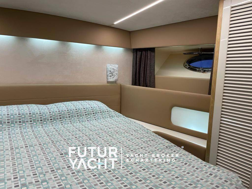Riva Coral 45
