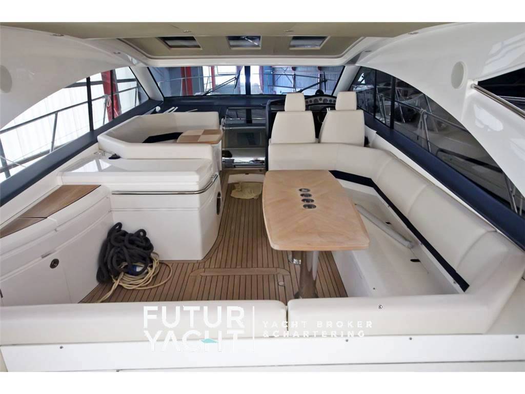 Princess V53