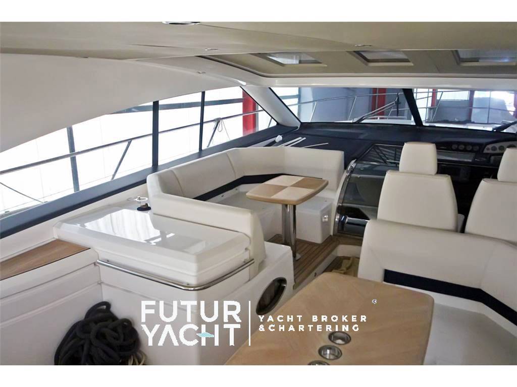 Princess V53