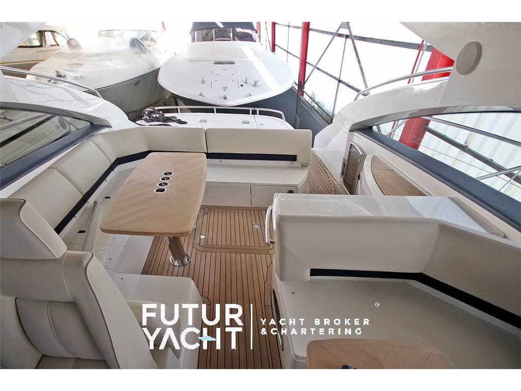 Princess V53