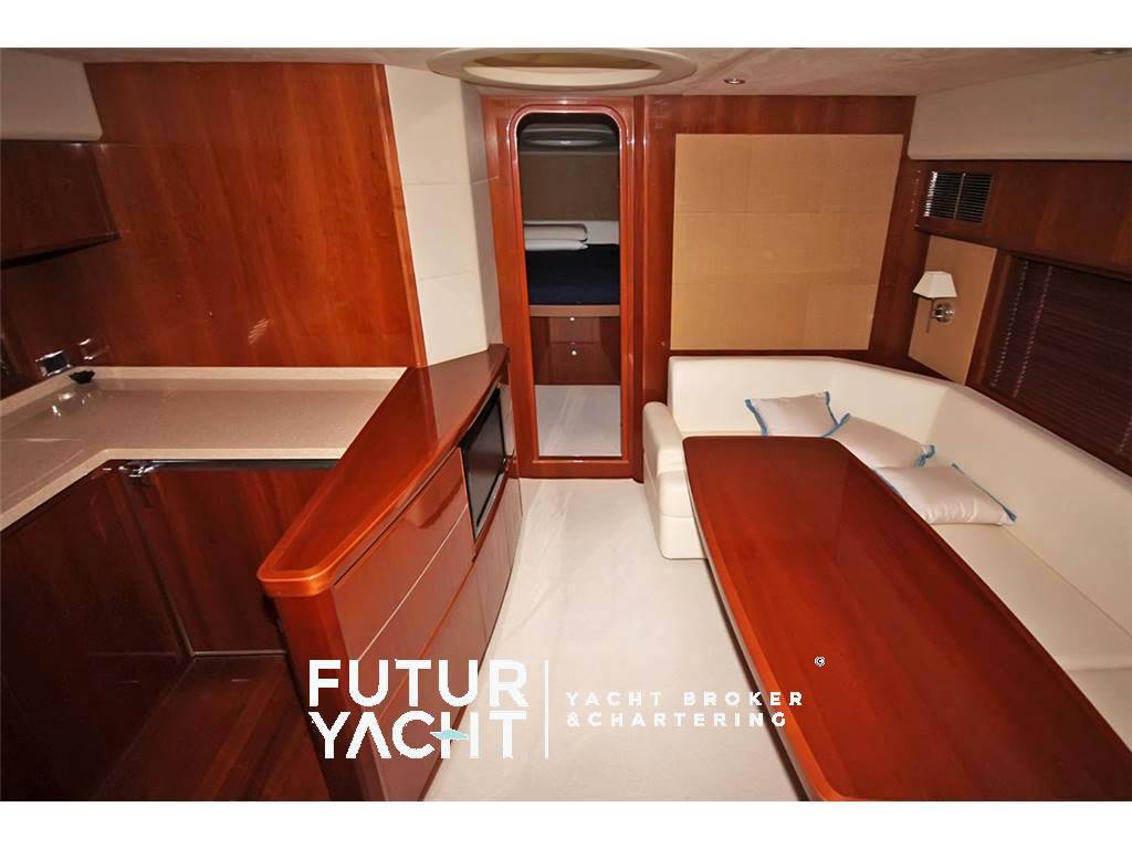 Princess V53