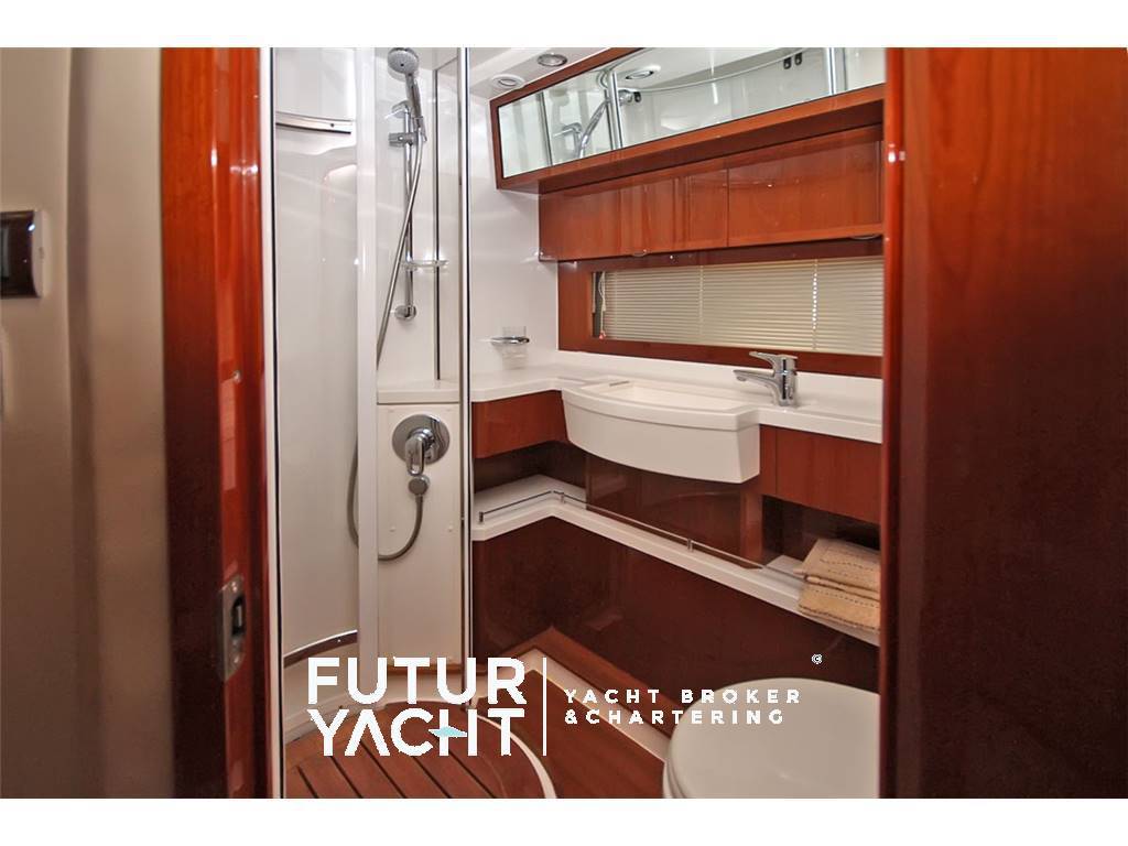 Princess V53