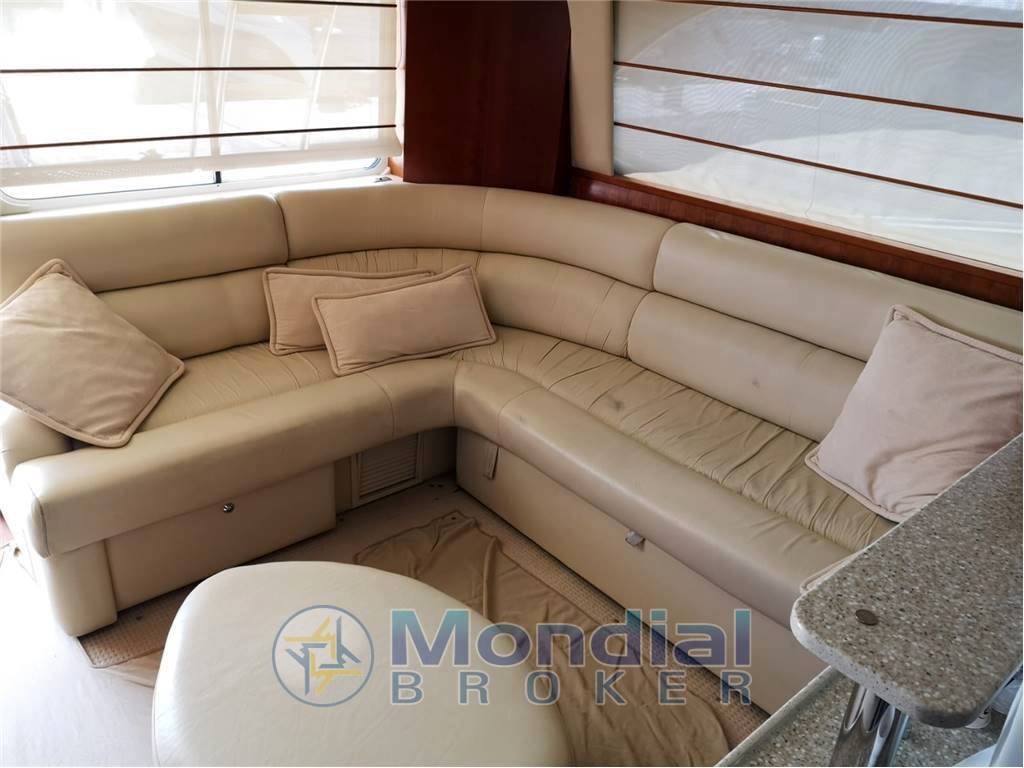 Riviera marine 47 g2 flybridge