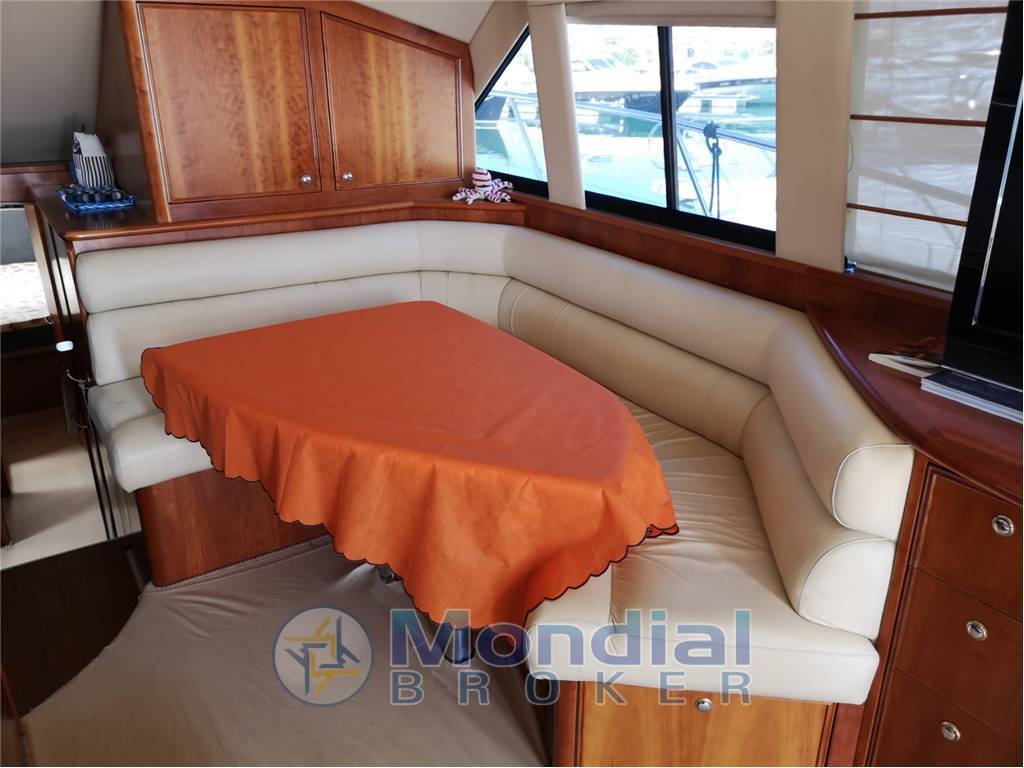 Riviera marine 47 g2 flybridge