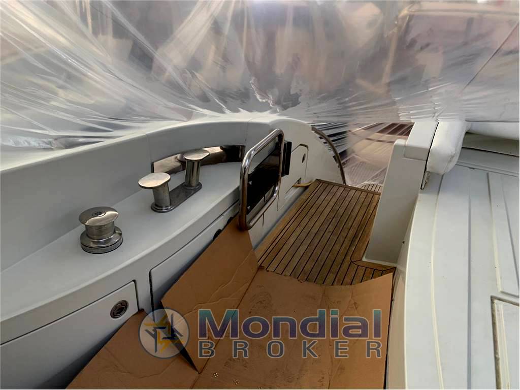 Azimut yachts 68 s