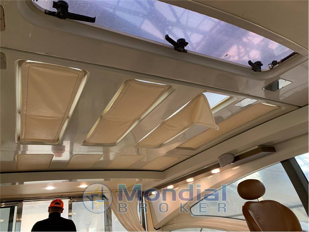 Azimut yachts 68 s