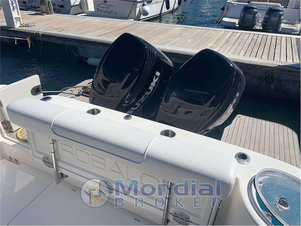 Robalo R 300 t-top - motori nuovi 2022 suzuki