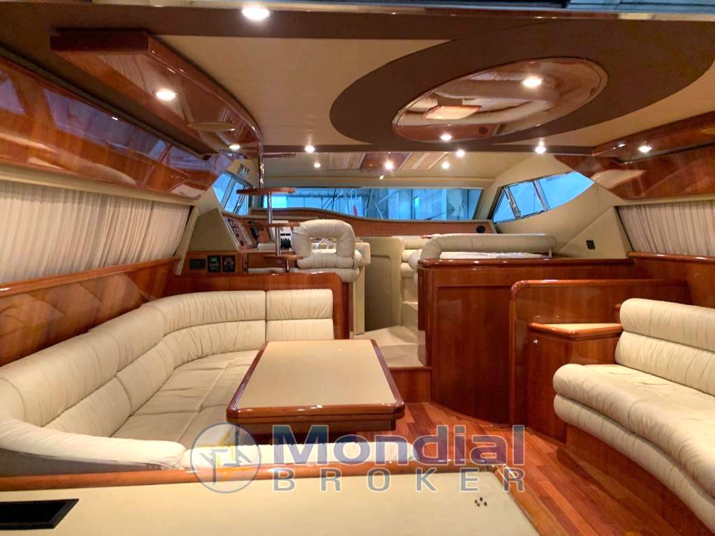 Ferretti 620 fly