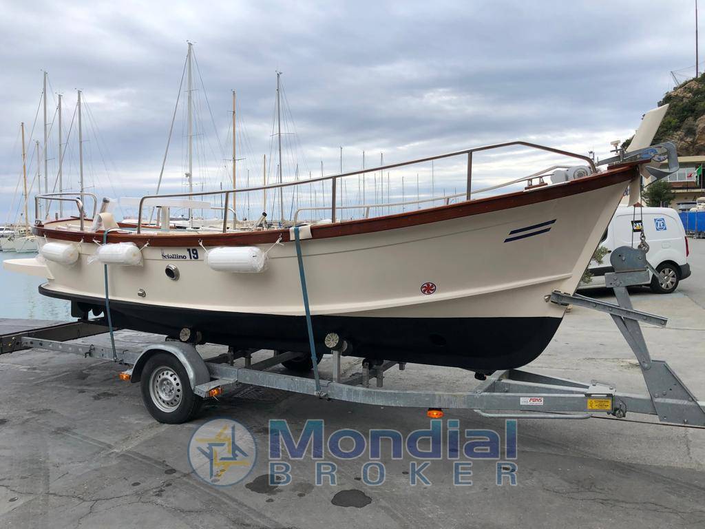Cantiere navale sciallino Sciallino 19