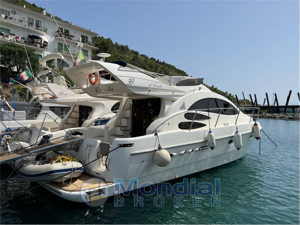 Azimut 39 fly